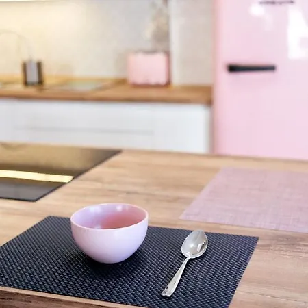 アパート Laguna 22 Lesna ポラニツァ・ズドゥルイ