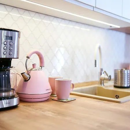 Laguna 22 Lesna ポラニツァ・ズドゥルイ